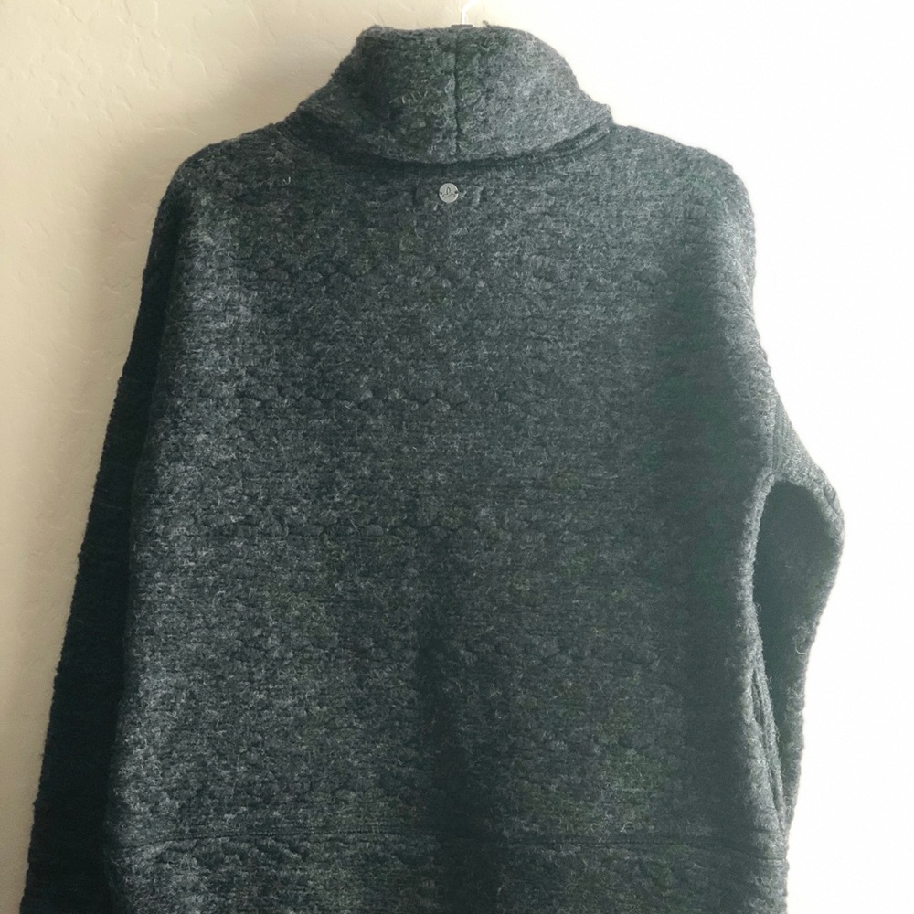 *NWT* prAna Crestland Pullover- Charcoal Heather - Picture 5 of 8